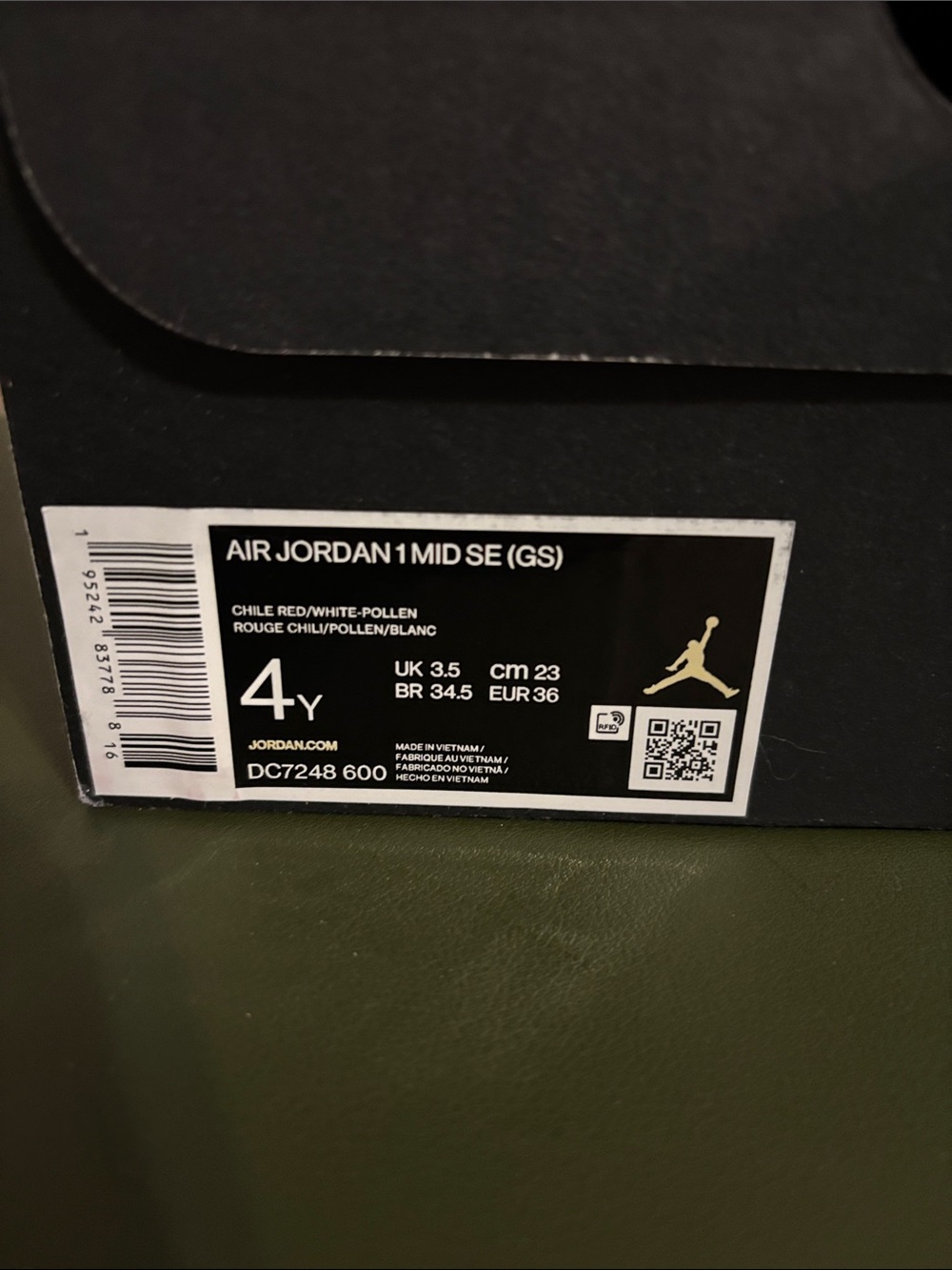 Nike Air Jordan 1 Mid SE (GS) Chile Red / White / Pollen
